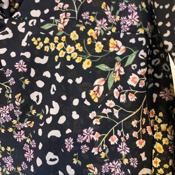 New Rachel Roy Collection January Floral Wrap Blouse Top Size XS Black Pink - Picture 7 of 7